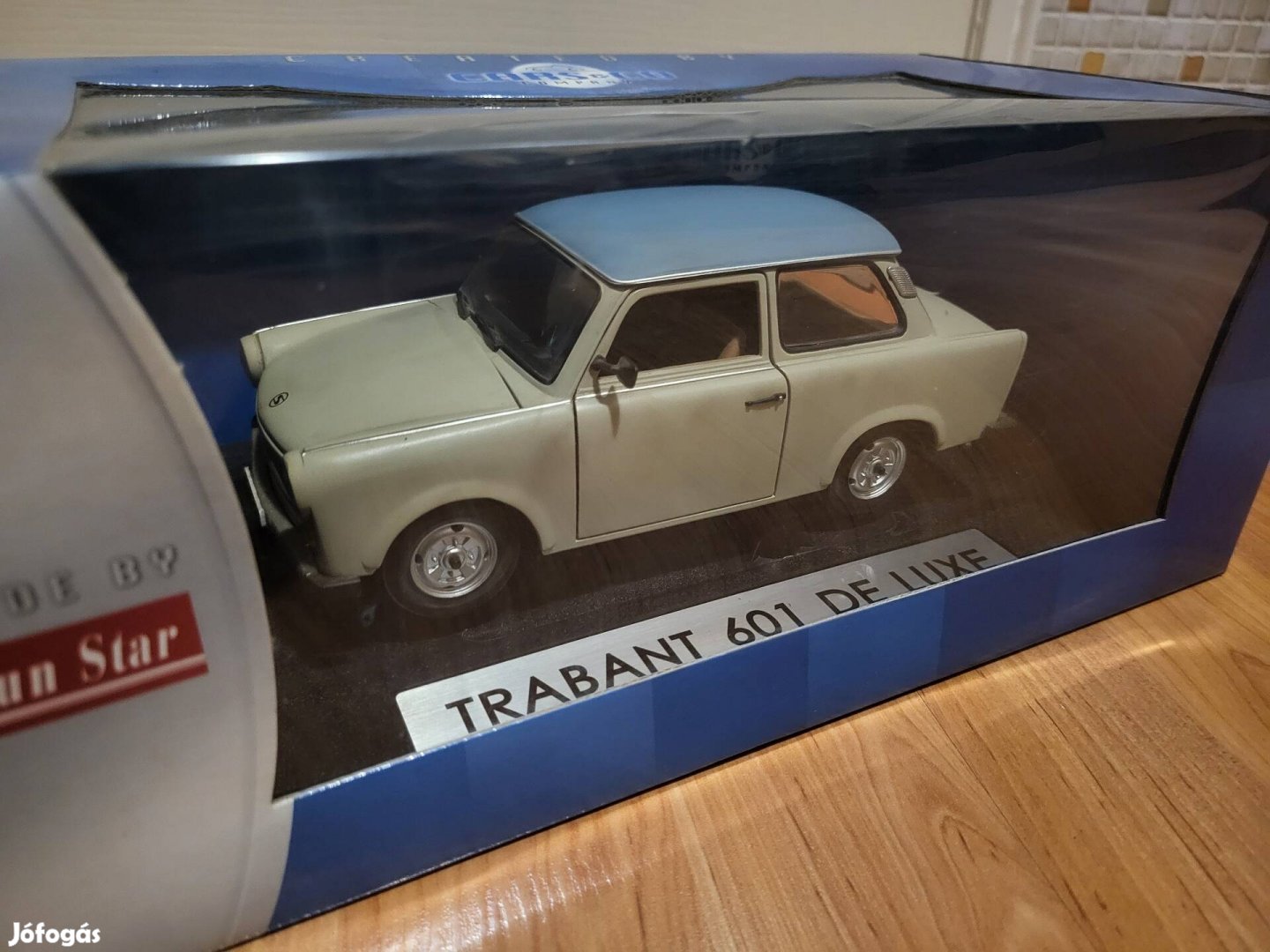 1:18 1/18 Retroautók Lada Trabant Wartburg stb
