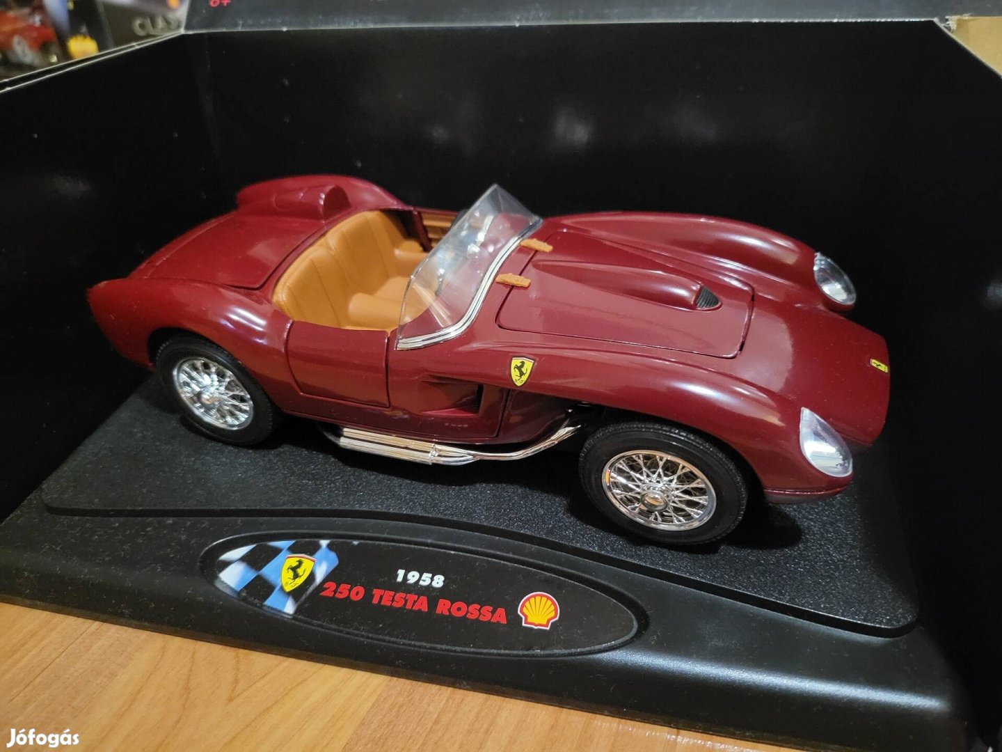 1:18 1/18 Shell Collection Ferrari 250 TR modellautó plusz kút