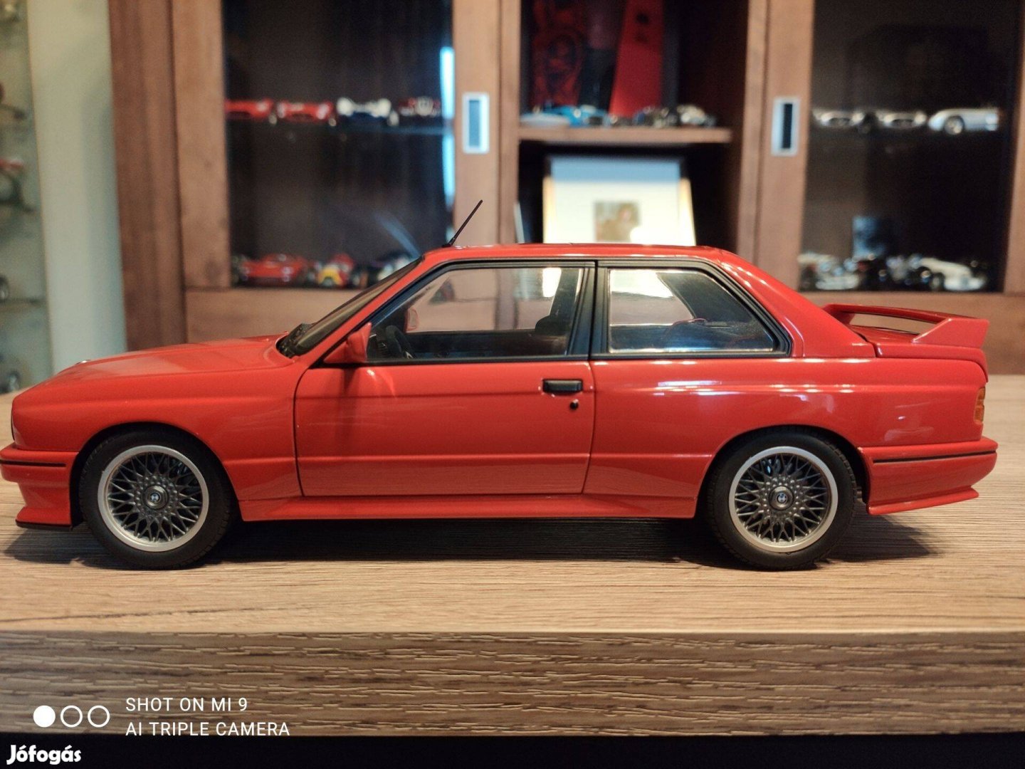 1:18 Autoart BMW E30 M3 Sport Evolution - RED