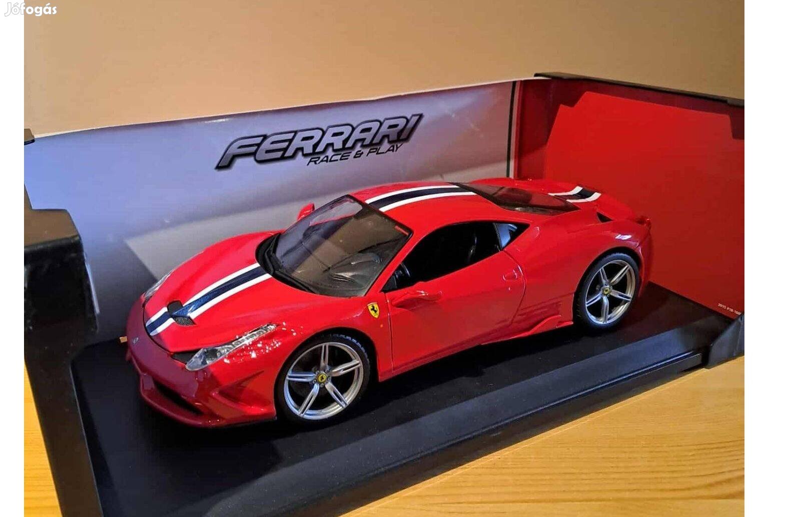 1:18 Burago Ferrari 458 Speciale modell - Tordas, Kisautók