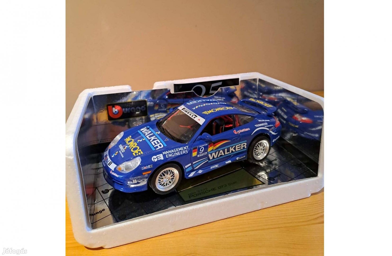 118 Burago Porsche 911 GT3 Cup modell