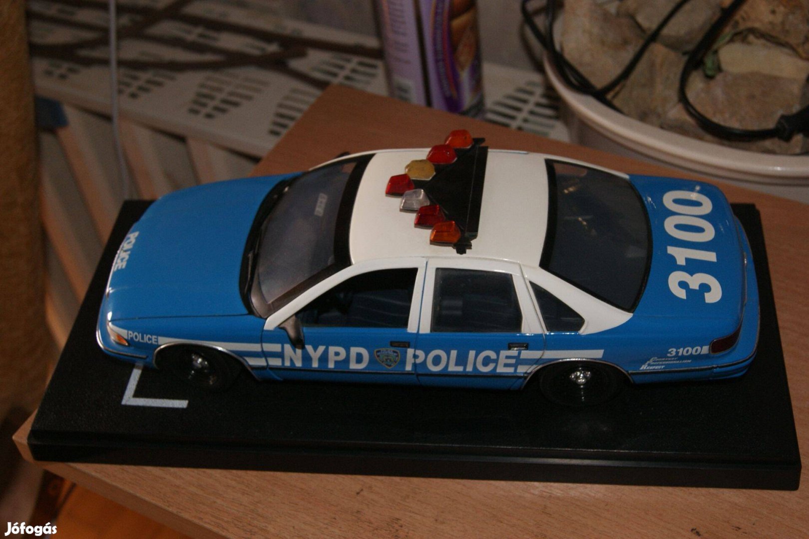 1:18 Chevrolet Caprice 1991 New York Police UT modell