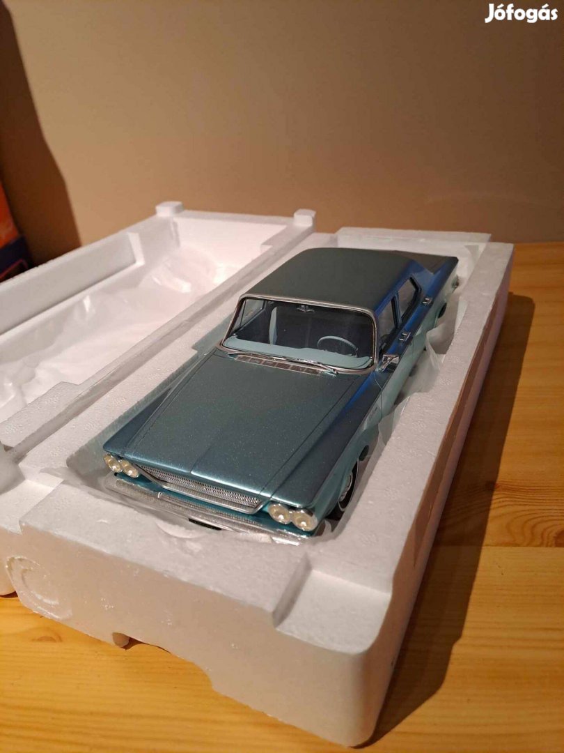 1:18 Chrysler New Yorker Newport modell