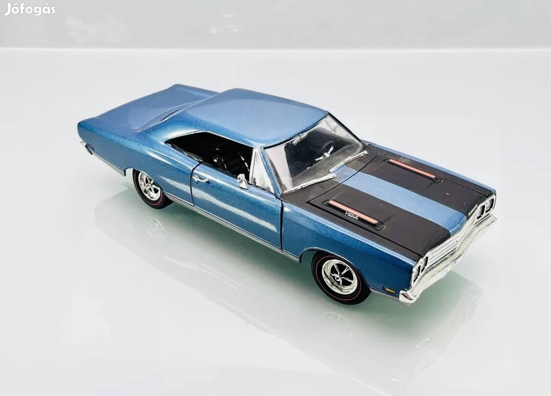 1:18 Ertl American Muscle Hemi 1969 Plymouth 1/18