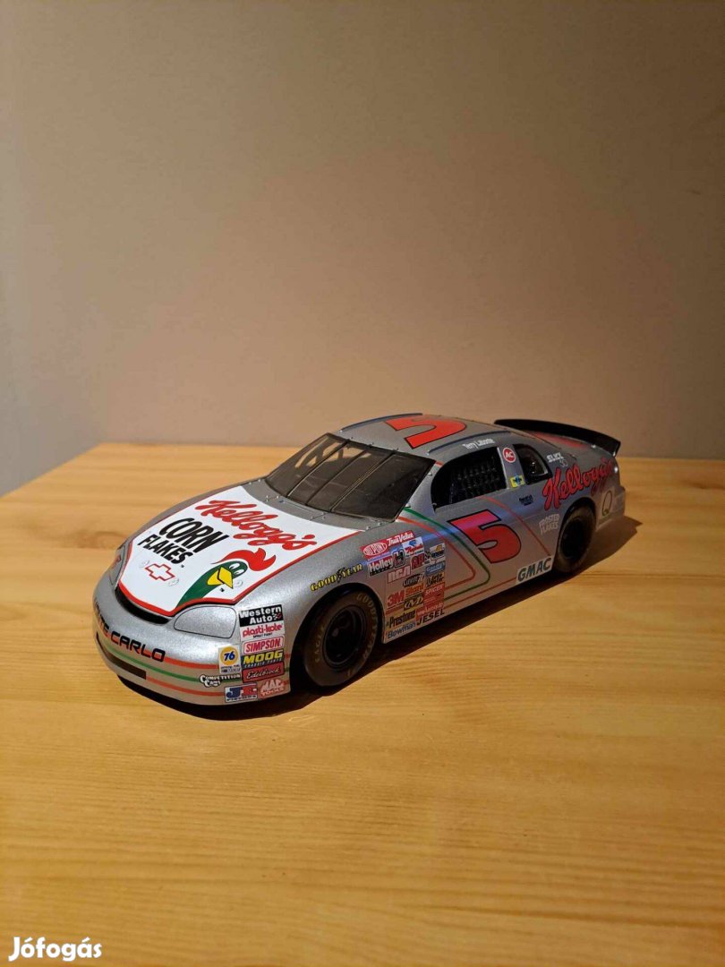 1:18 Ertl Nascar modell