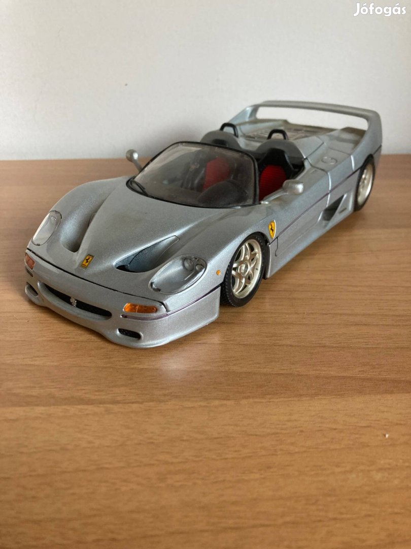 1/18 Ferrari F50 Burago kiadású fém autómodell