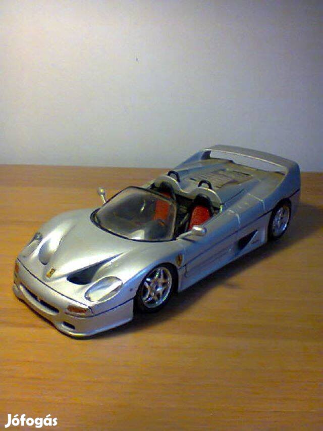 1/18 Ferrari F50 Burgo kiadású autómodell
