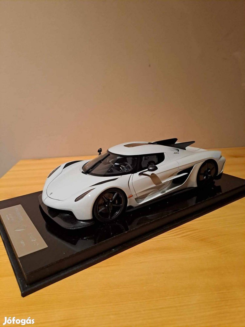 1:18 Frointiart Koenigsegg Jesko Absolut modell