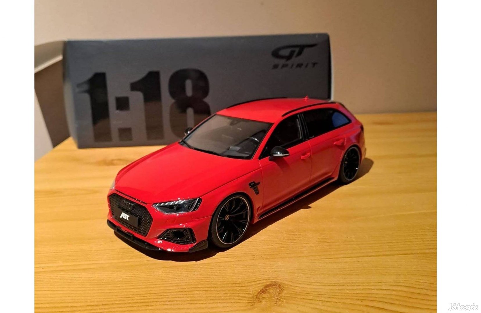 118 GT Spirit Audi RS4 S Avant modell
