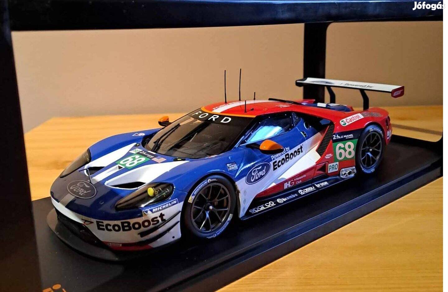 1:18 Ixo Ford GT LM modell