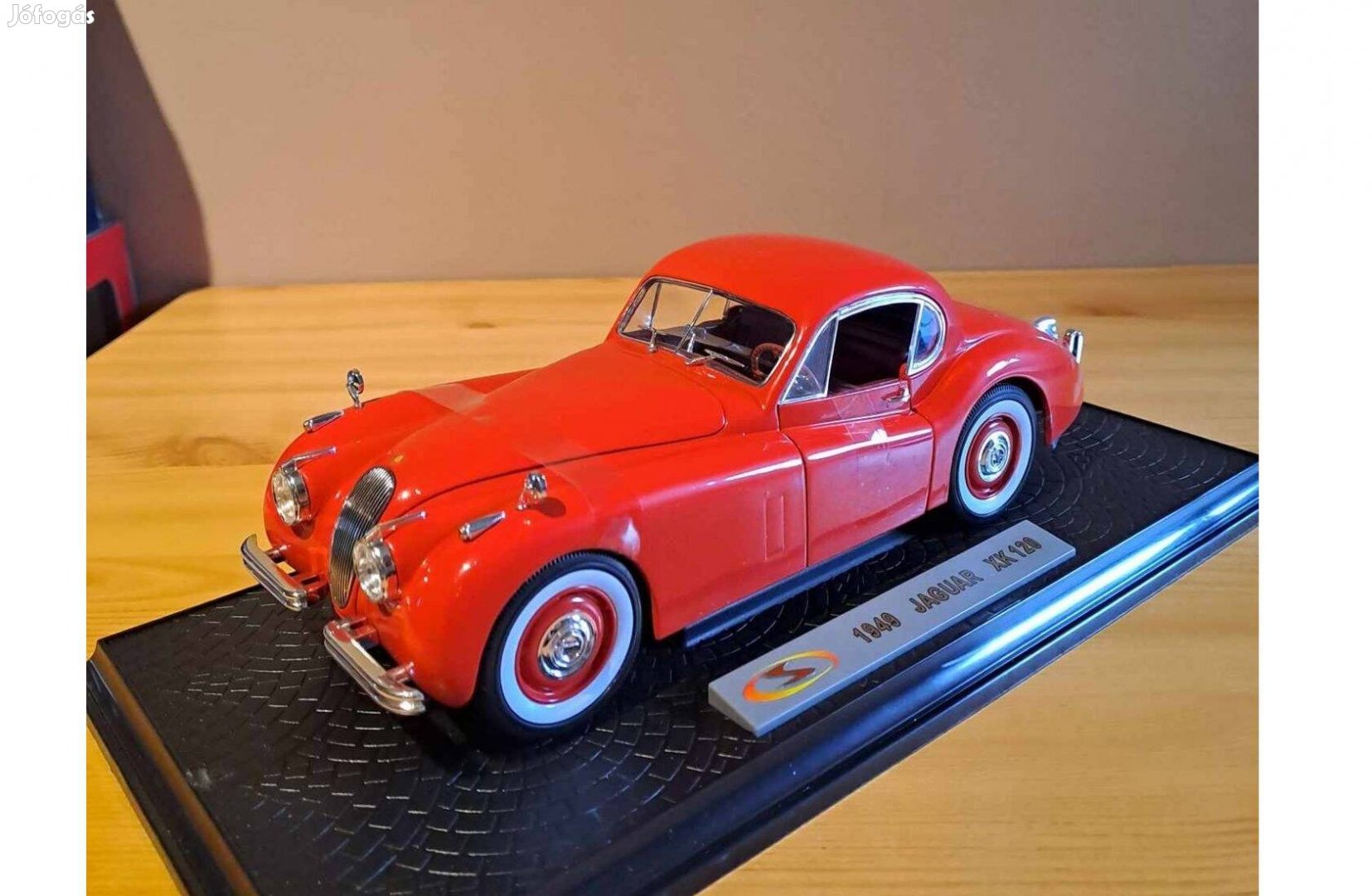 1:18 Jaguar Xk 120 modell