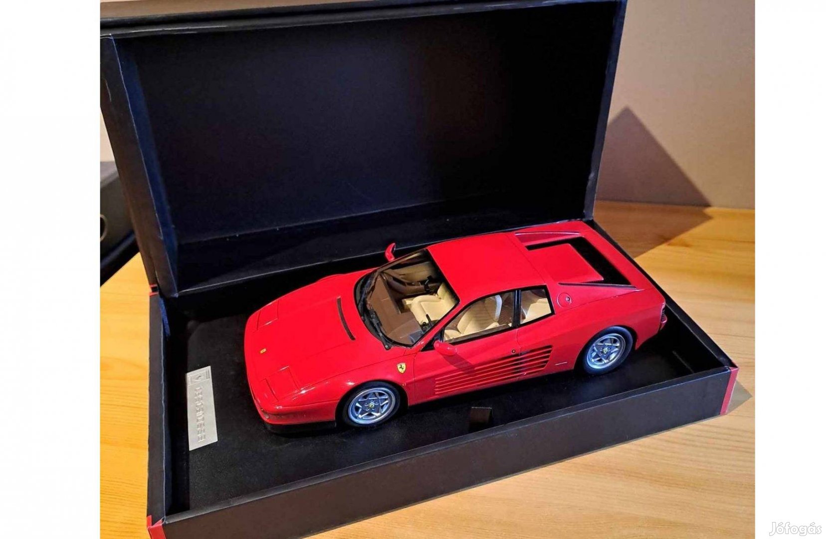 1:18 Kyosho Ferrari Testarossa modell