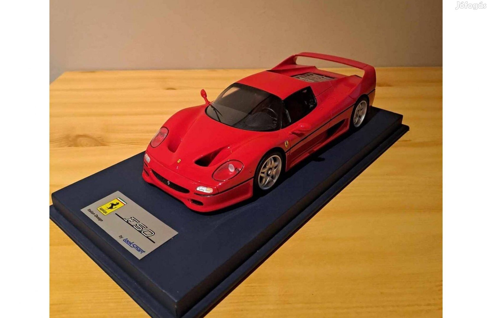 1:18 Looksmart Ferrari F50 modell