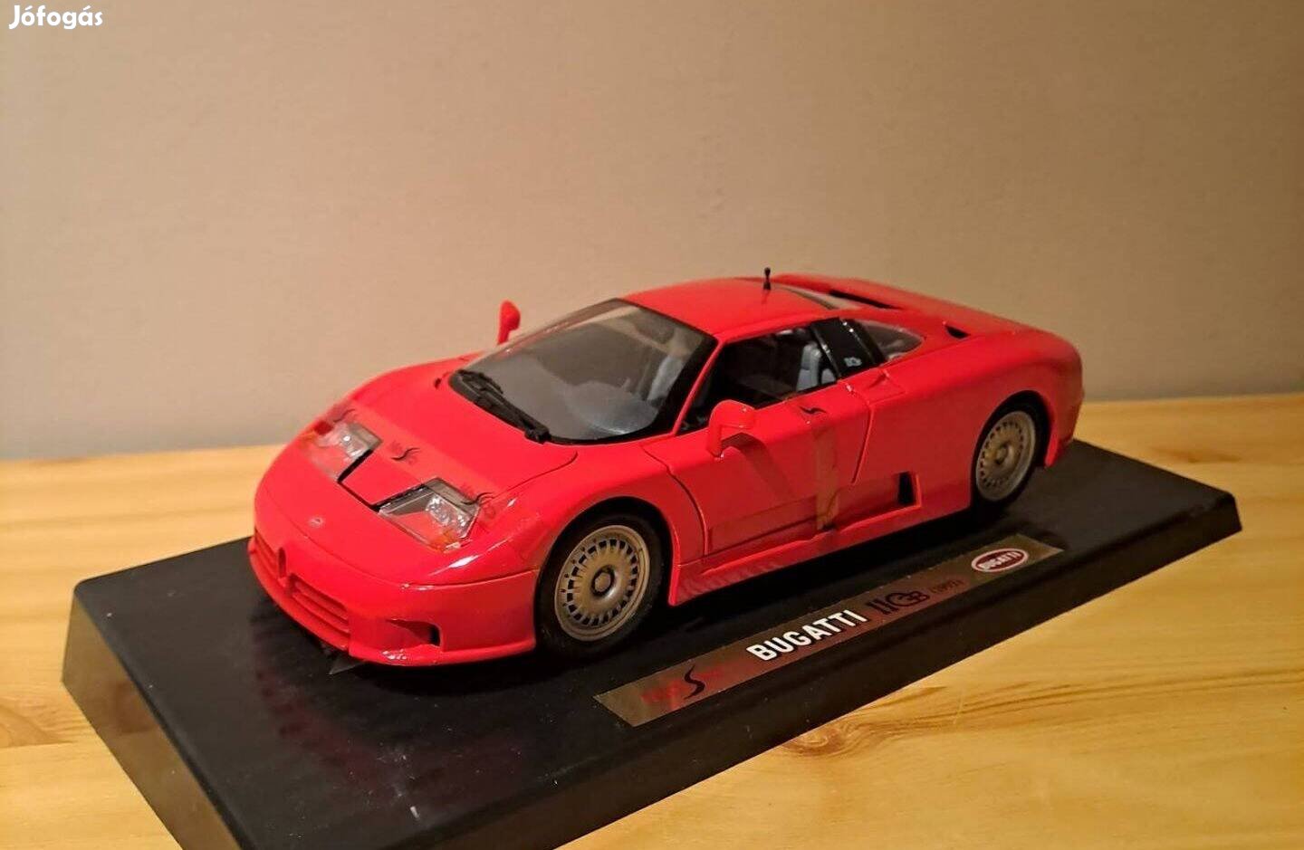 118 Maisto Bugatti EB 110 modell