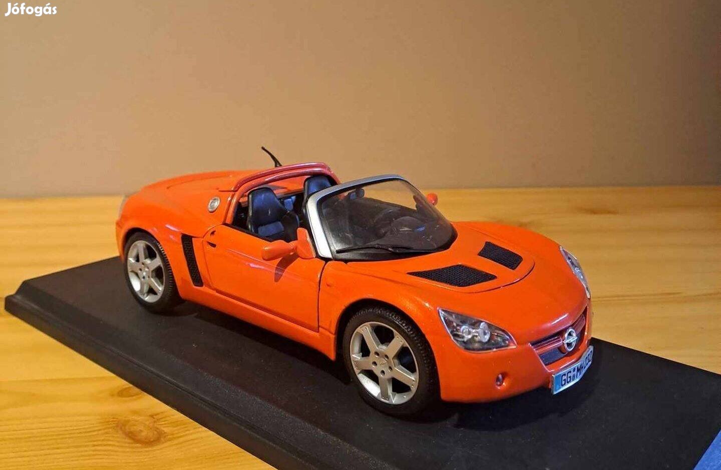 1:18 Maisto Opel Speedster modell 1/18