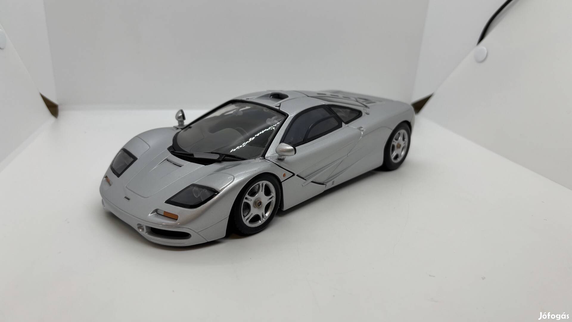 1:18 Mclaren F1 