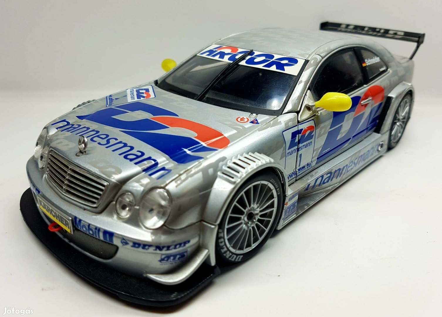 1/18 Mercedes-Benz CLK-DTM 2000 Maisto kiadású autómodell 