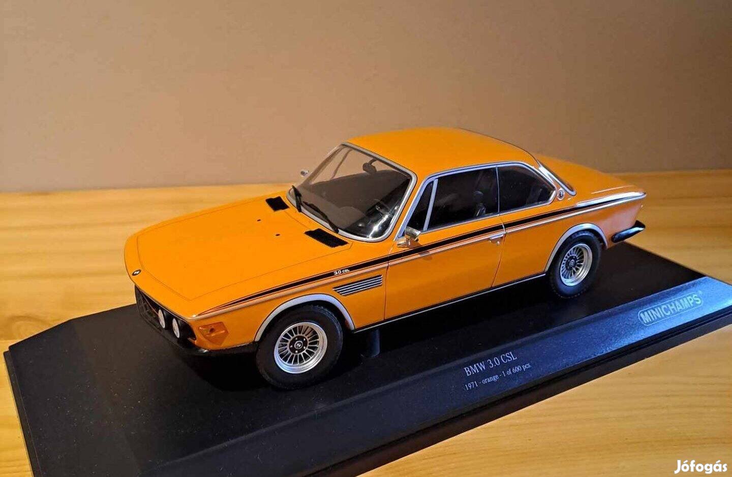 1:18 Minichamps BMW 3.0 CSL modell