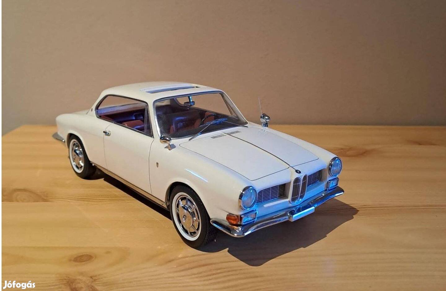 118 NEO BMW 3200CS modell