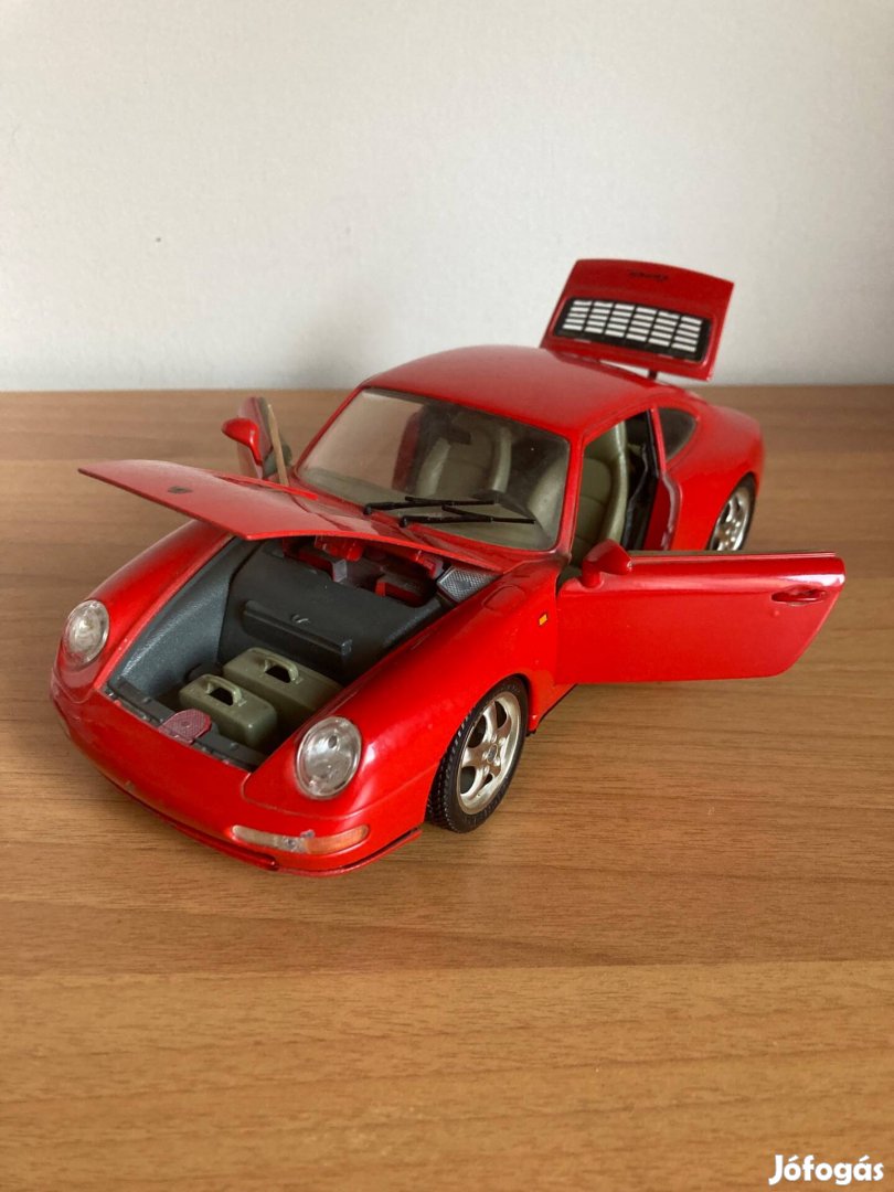 1/18 Porsche 911 Burago kiadású autómodell