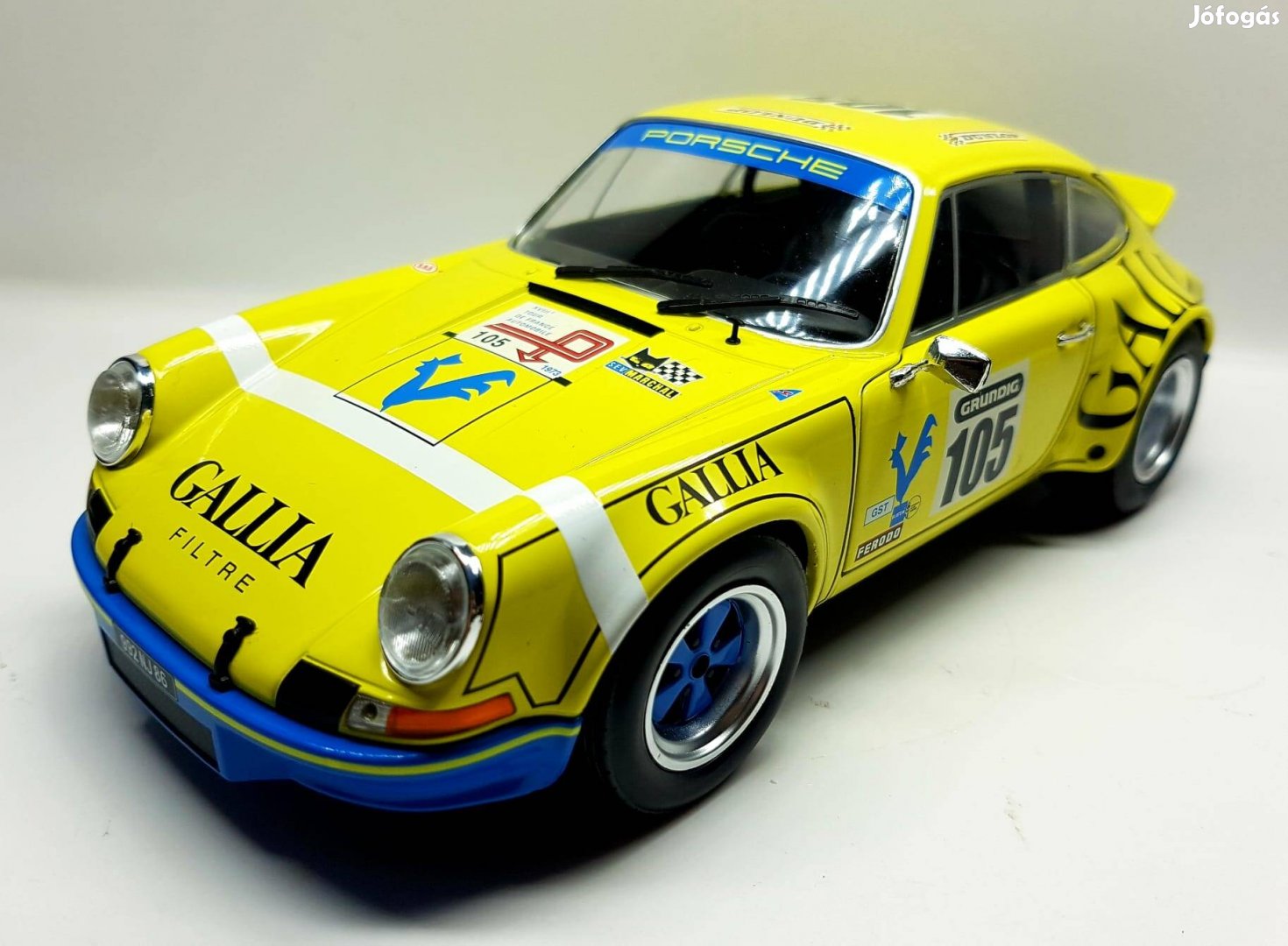 1/18 Porsche 911 RSR Solido kiadású autómodell 