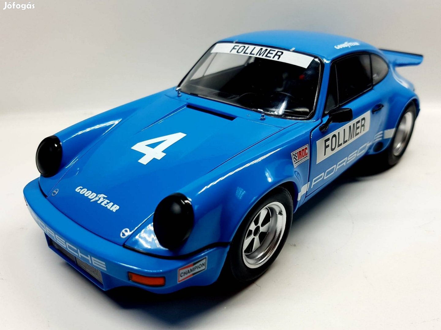 1/18 Porsche 911 RS 3.0 Solido kiadású autómodell 