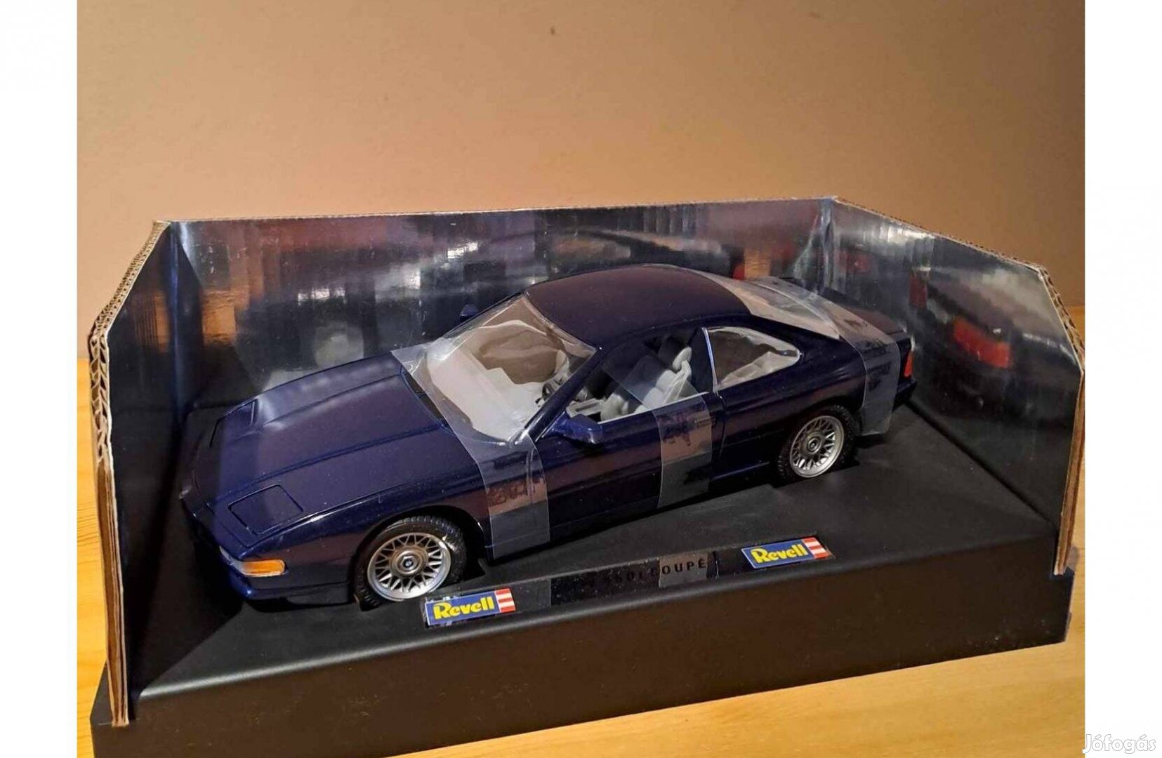 1:18 Revell BMW 850i modell