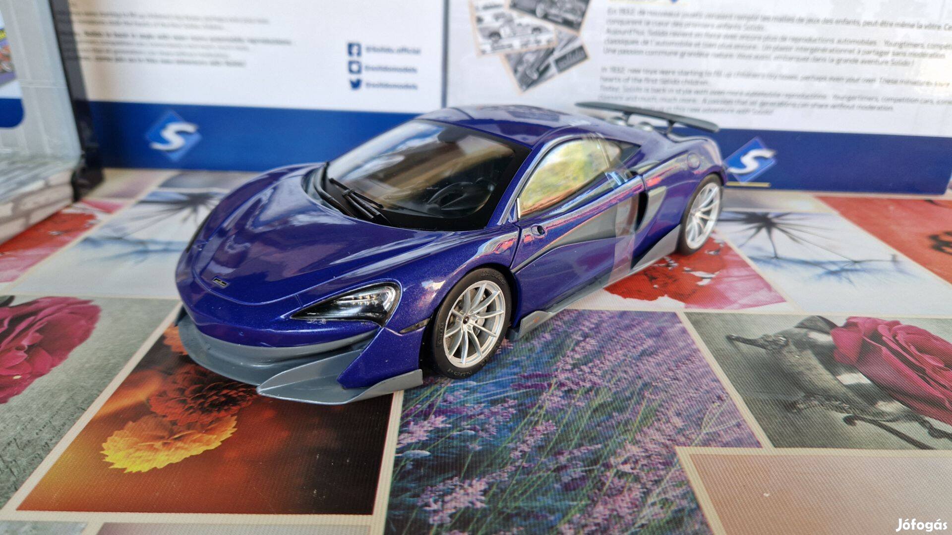 1:18 Solido Mclaren 600 LT Coupe Modellautó lila színű