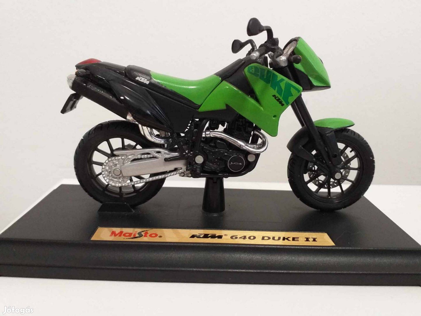 1/18 motor modell KTM Duke II