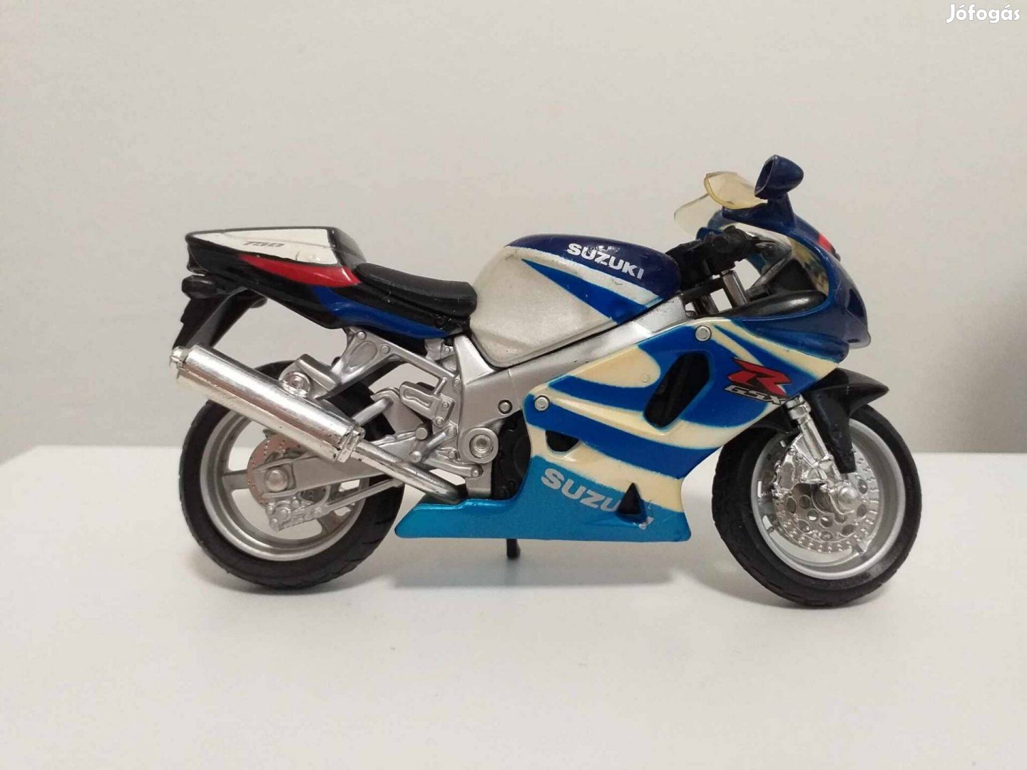 1/18 motor modell Suzuki Gsx-R 750