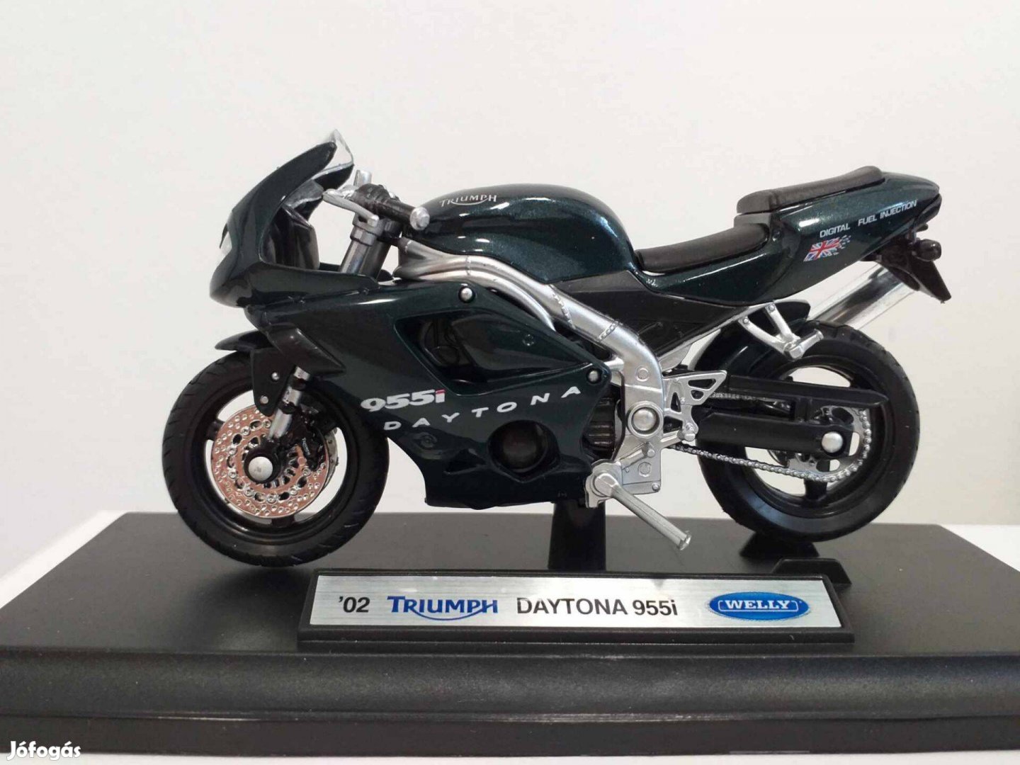 1/18 motor modell Triumph Daytona 955i