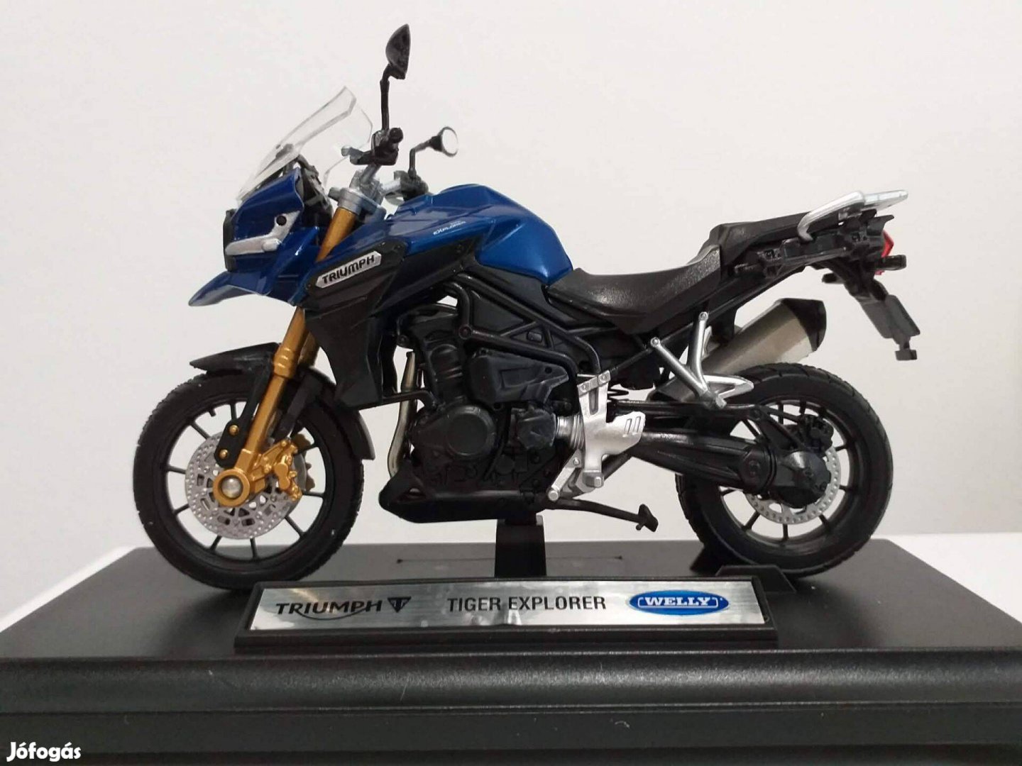 118 motor modell, makett Triumph Tiger 1200 Explorer