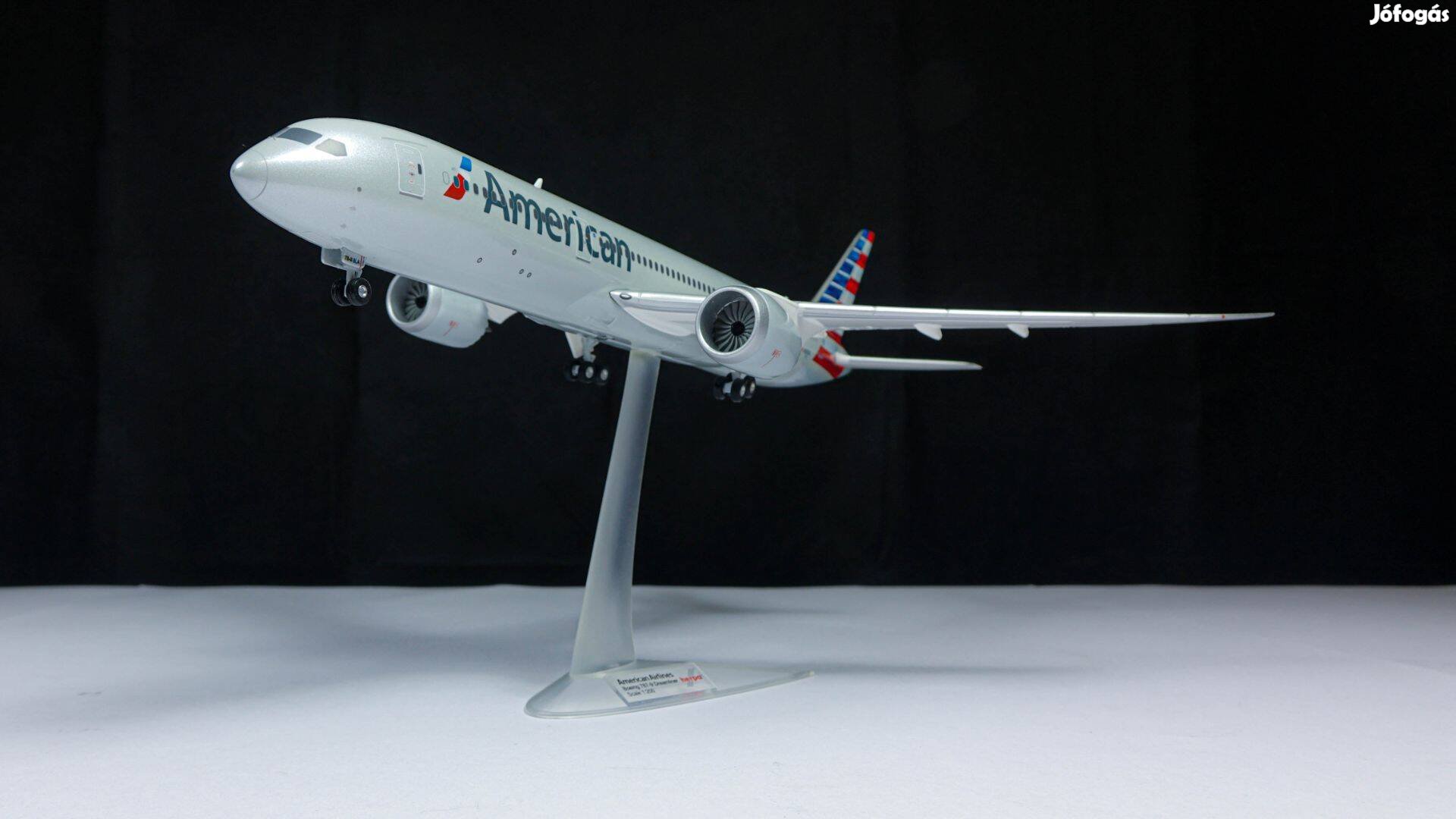 1:200 1/200 Herpa American Airlines Boeing 787-9 Dreamliner