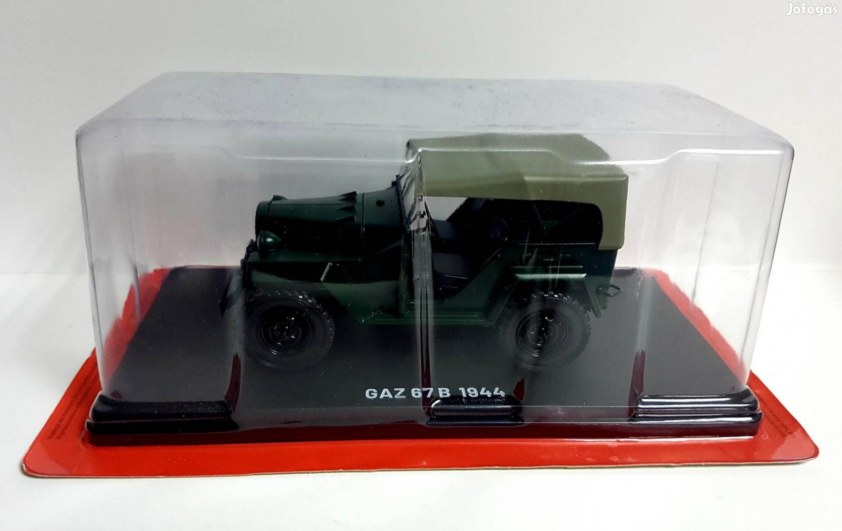 1/24 GAZ 67B Hachette kiadású autómodell 