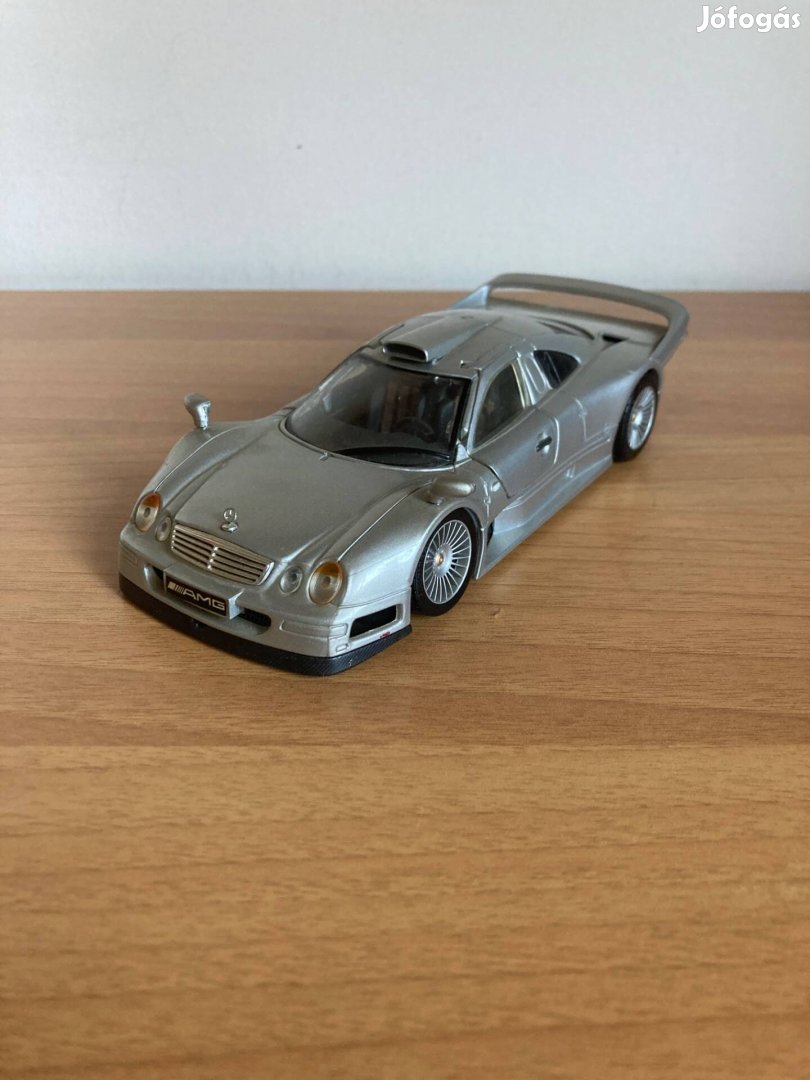 1/24 Mercedes-Benz CLK-GTR Maisto kiadású autómodell