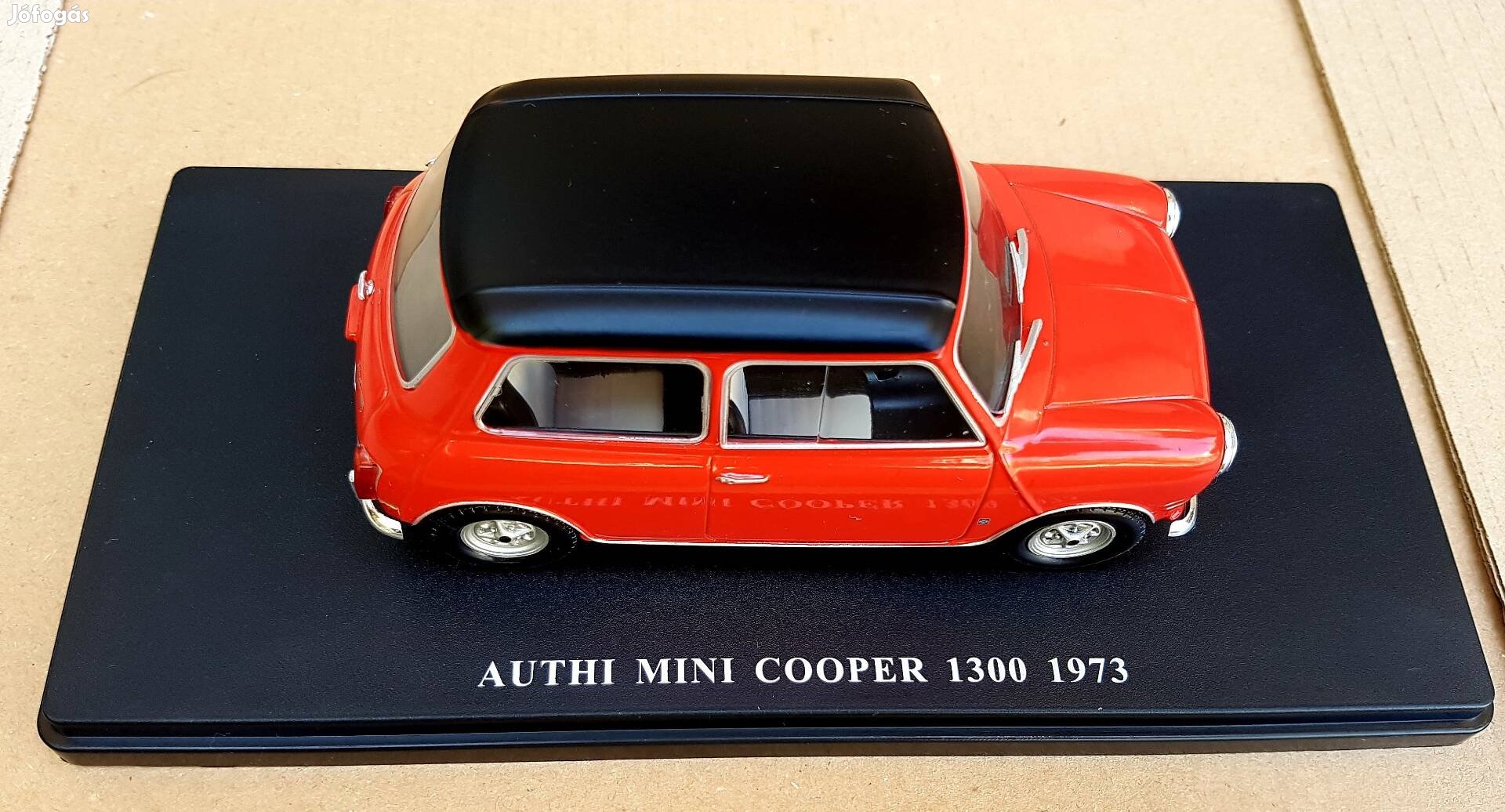 1/24 Mini Cooper 1300 (1973) autómodell 