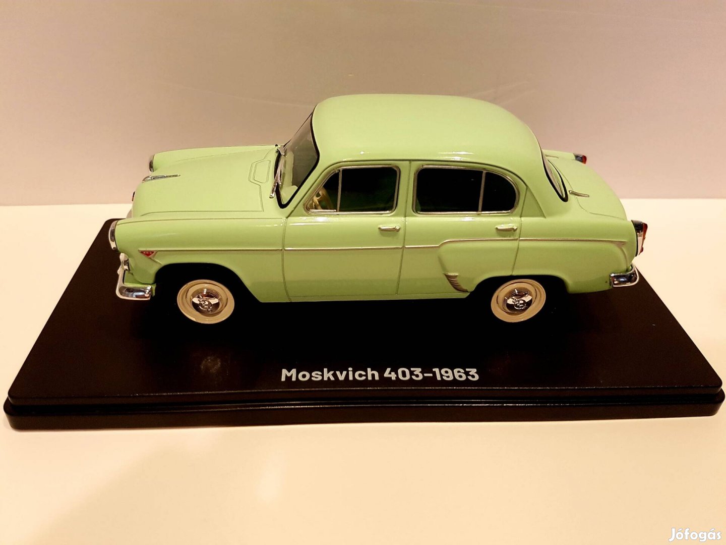 1/24 Moskvich 403 Hachette kiadású autómodell 