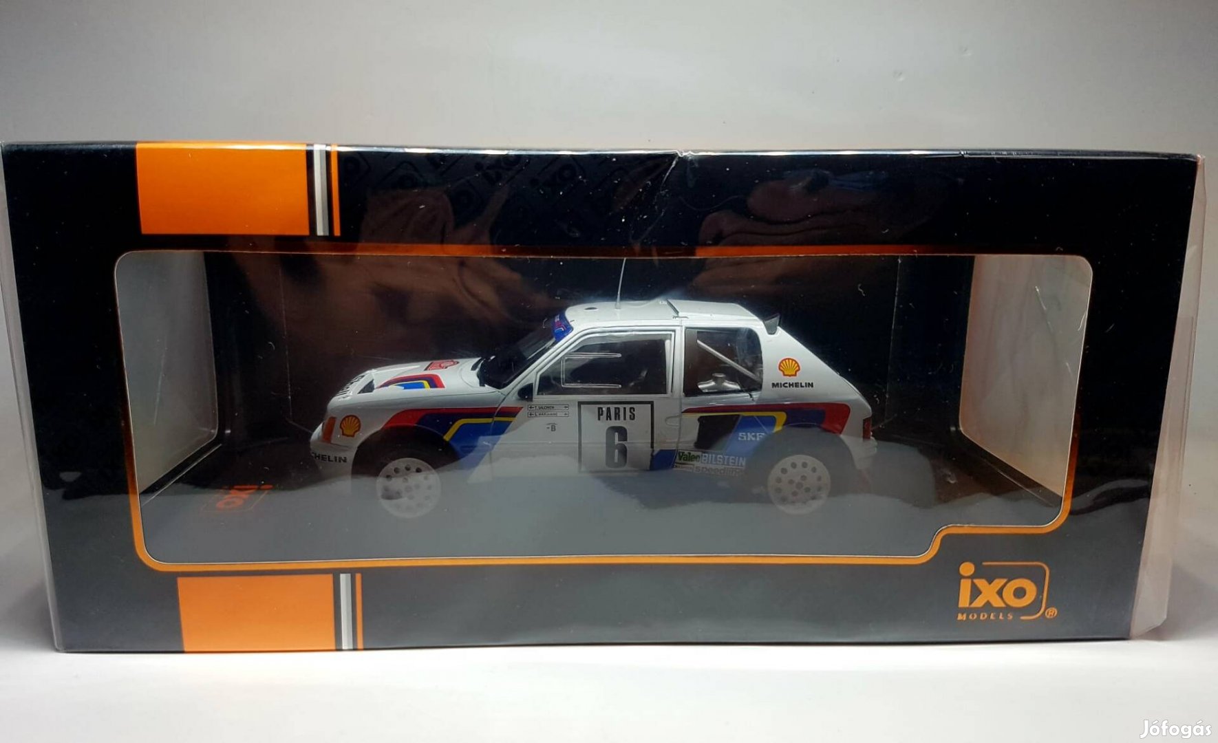 1/24 Peugeot 205 T16 Ixo kiadású autómodell 