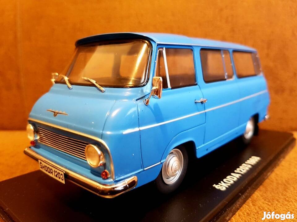 1/24 Skoda 1203 Hachette kiadású autómodell 