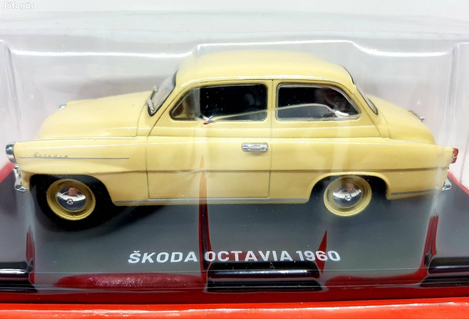 1/24 Skoda Octavia Hachette kiadású autómodell 