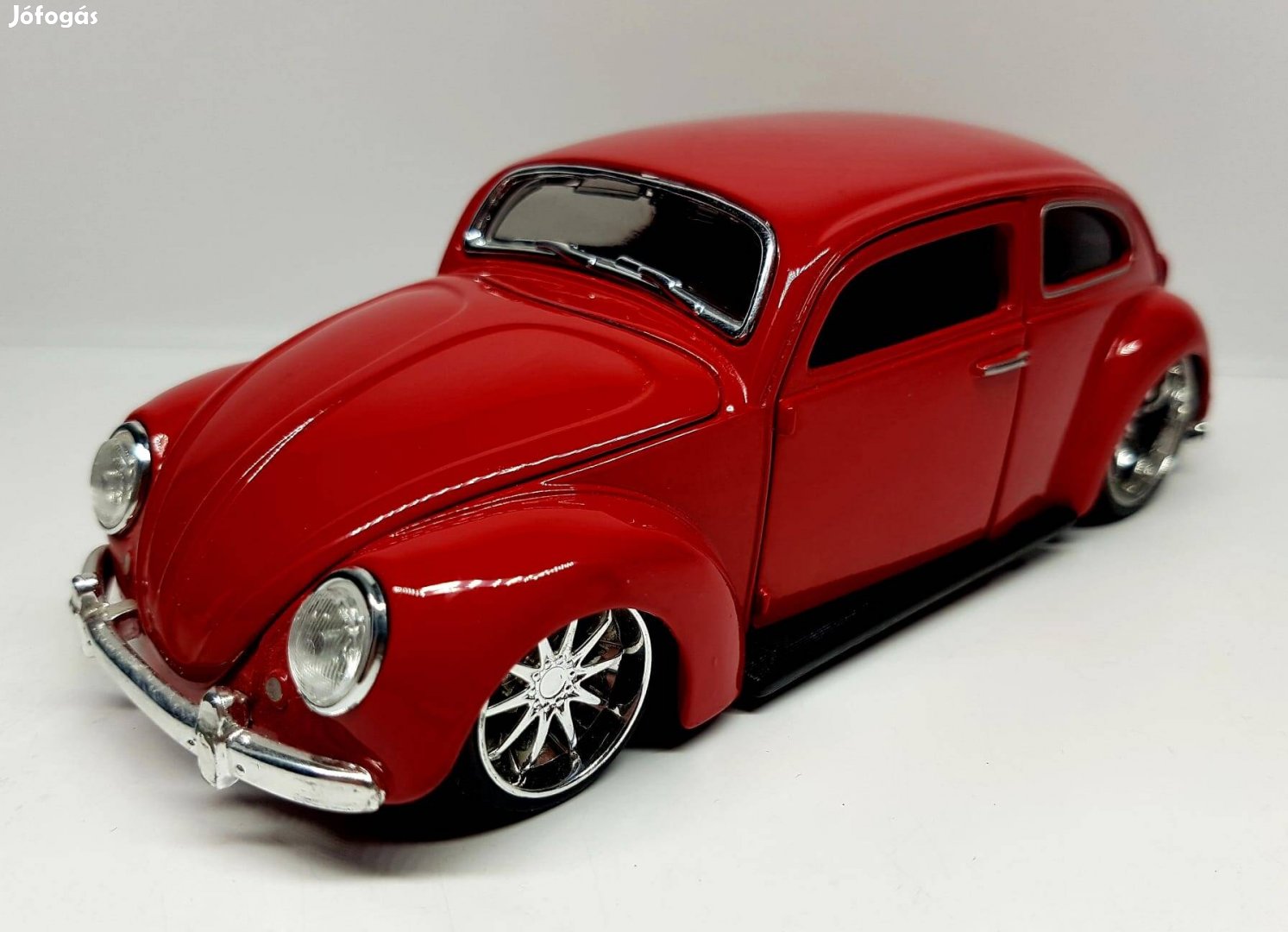 1/24 Volkswagen Beetle Maisto kiadású autómodell 