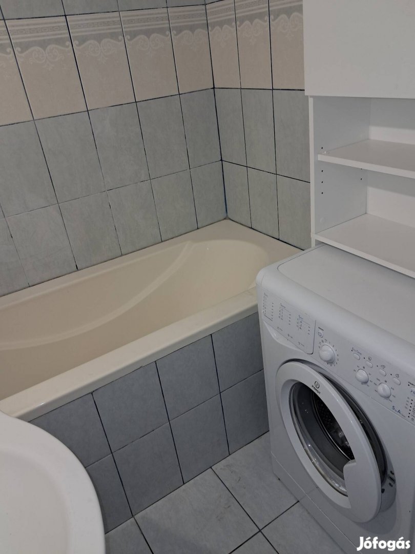 1+2 fél szobás lakás kiadó 70m2