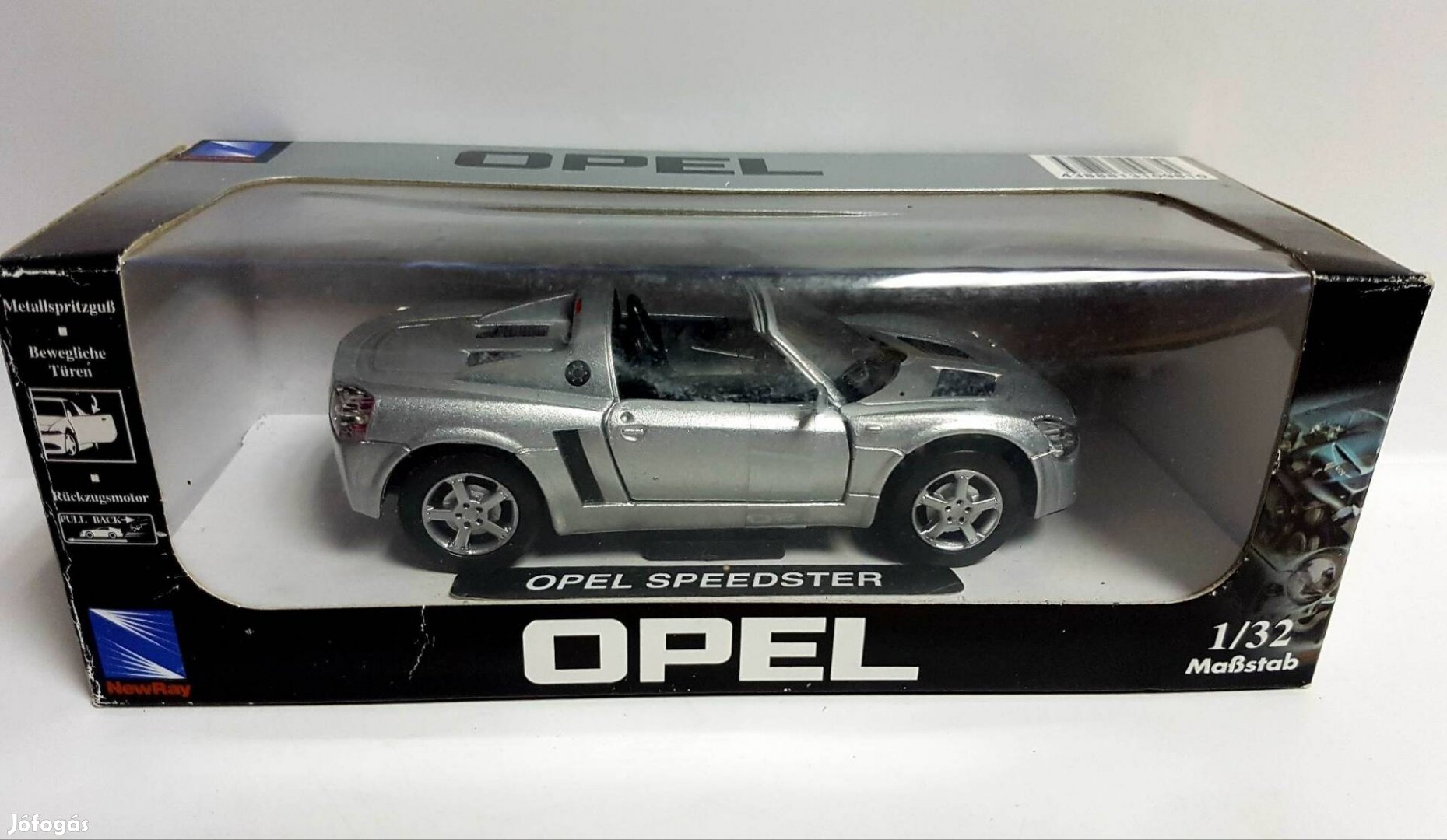 1/32 Opel Speedster autómodell 