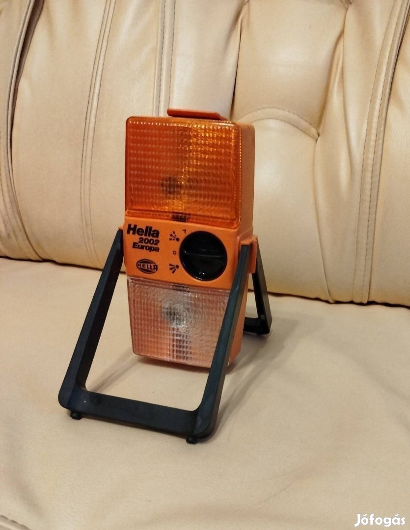 1/3 áron! Hella 2002 figyelmeztető- és munkalámpa (elemről működik)