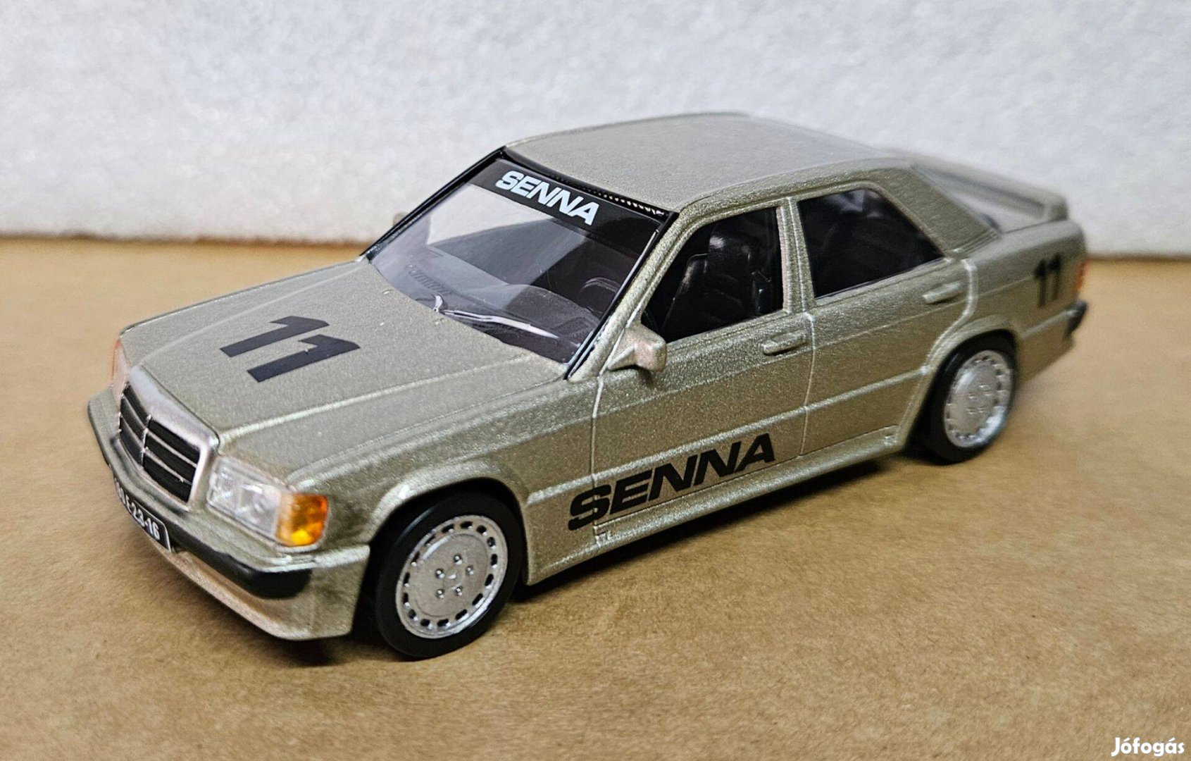 1:43 1/43 Mercedes 190E 2.3-16, Senna - 1984 bézsmetál - Norev