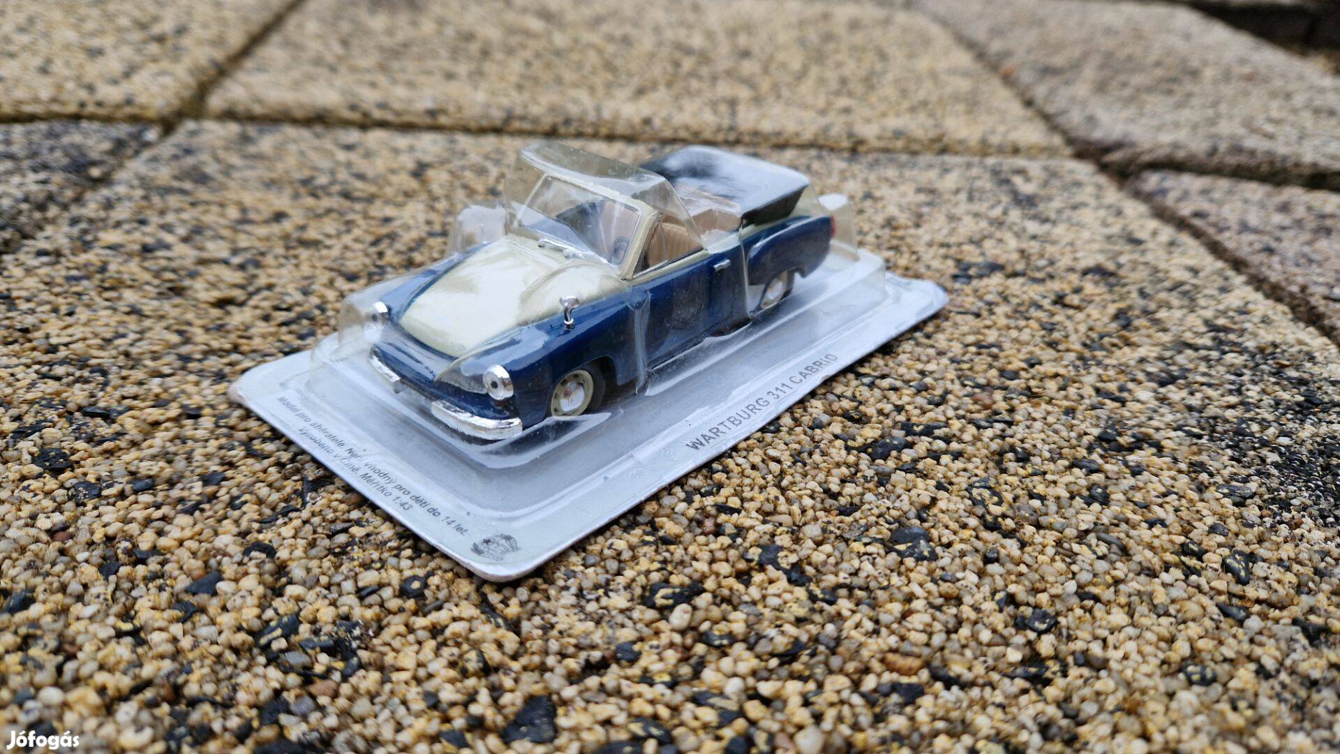 1:43 Deagostini Wartburg 311 Cabriolet Bontatlan Modellautó
