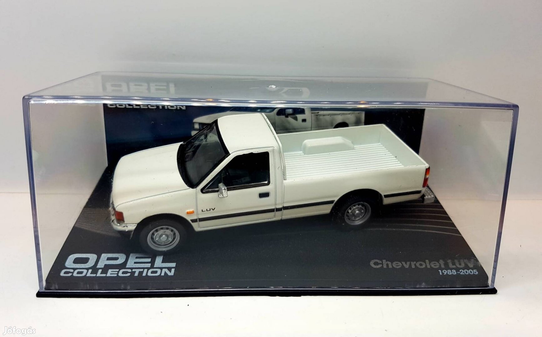 1/43 Opel Chevrolet LUV autómodell 