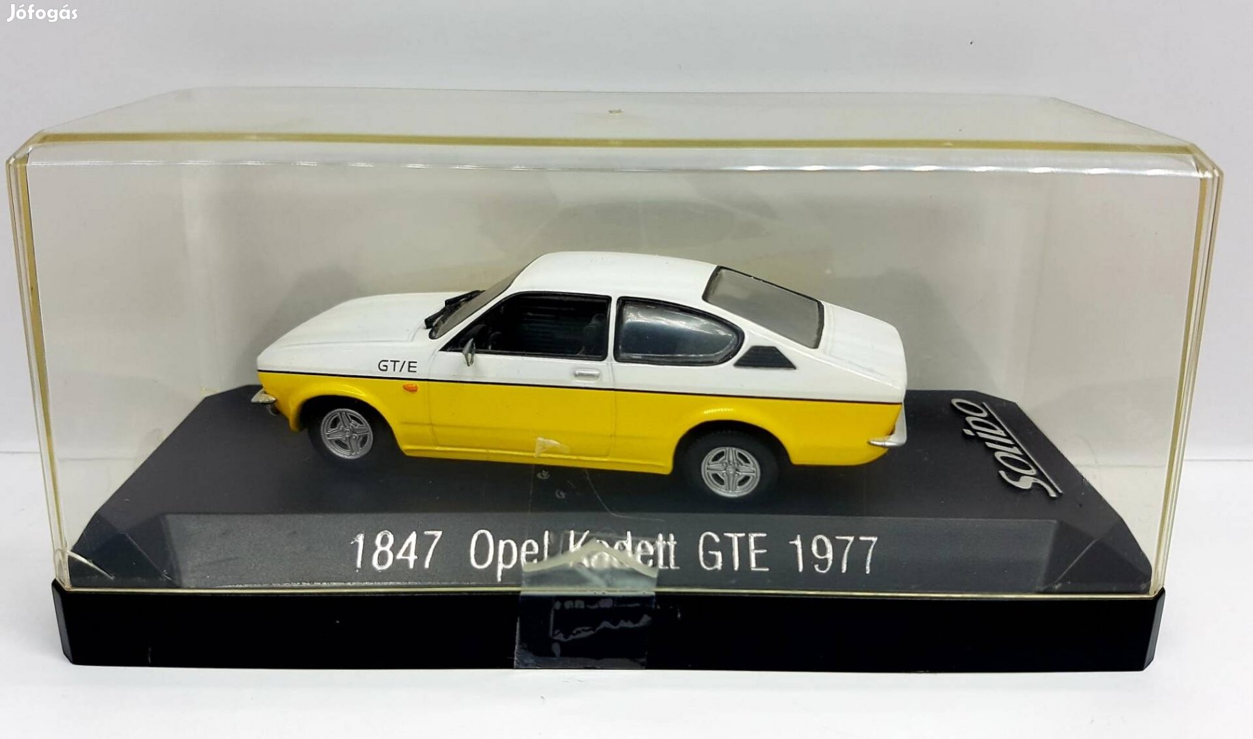 1/43 Opel Kadett GTE autómodell 