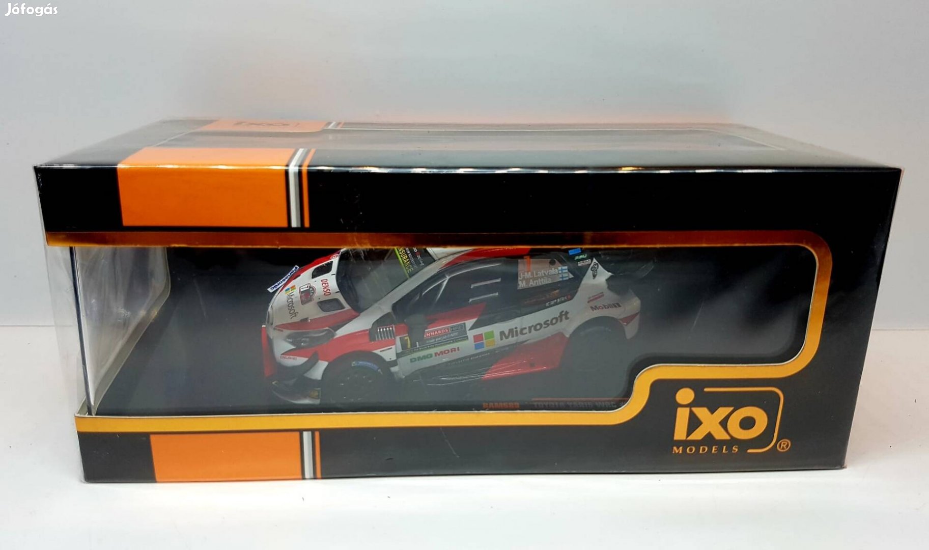 1/43 Toyota Yaris WRC Ixo kiadású autómodell 