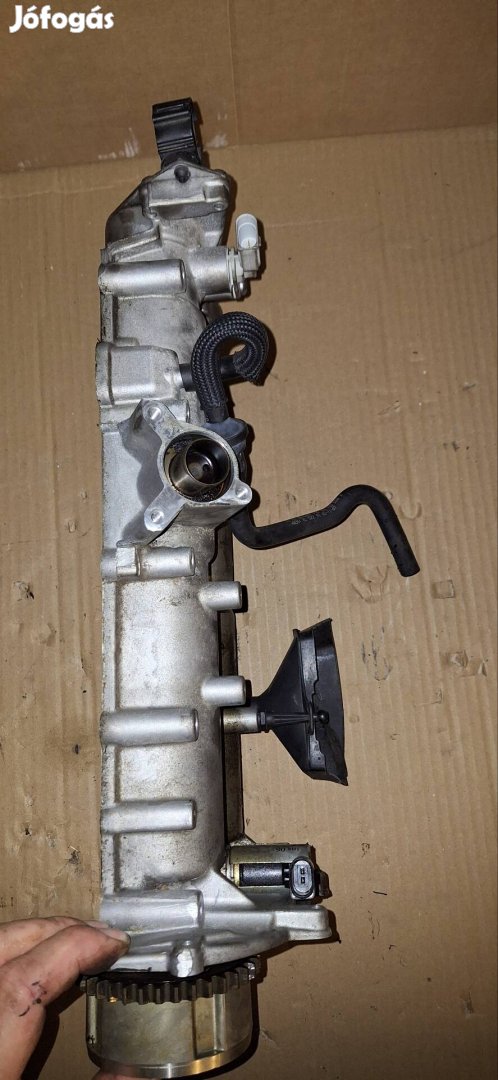 1.4 Tsi vezérműtengely házzal